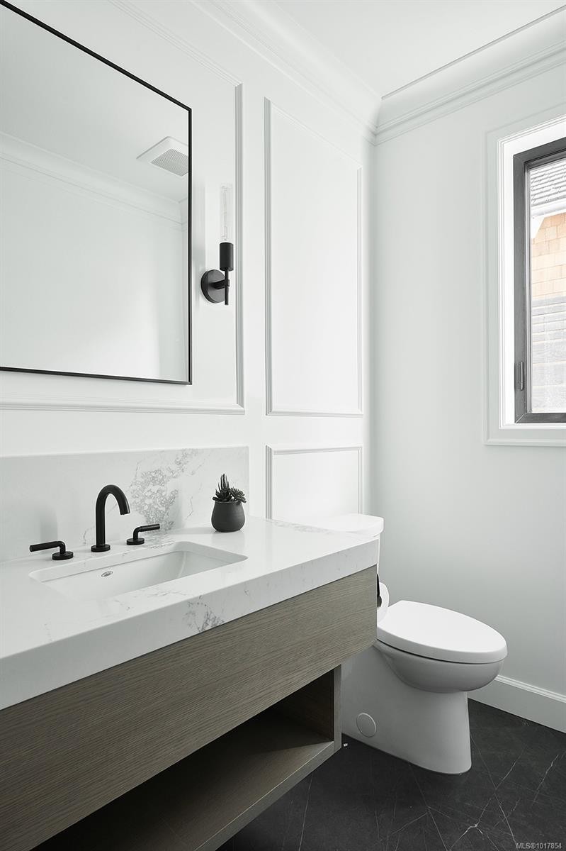 2314 Windsor Rd, Oak Bay, BC