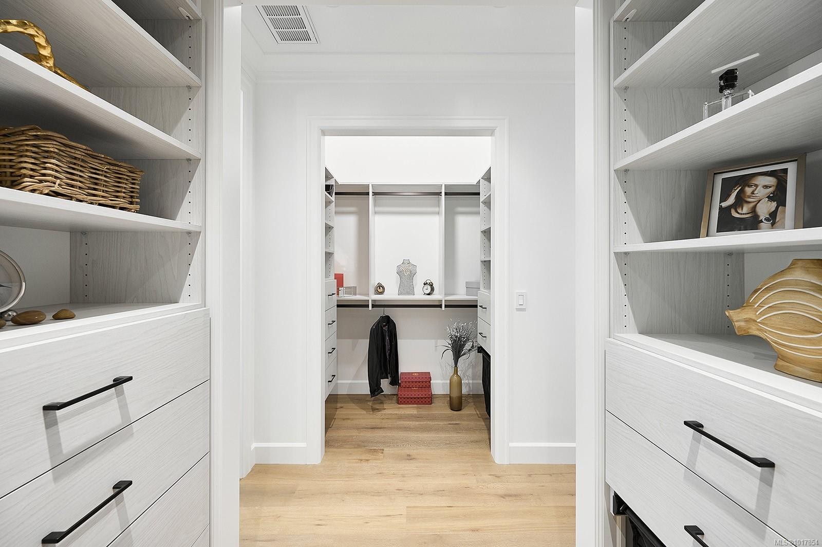 2314 Windsor Rd, Oak Bay, BC