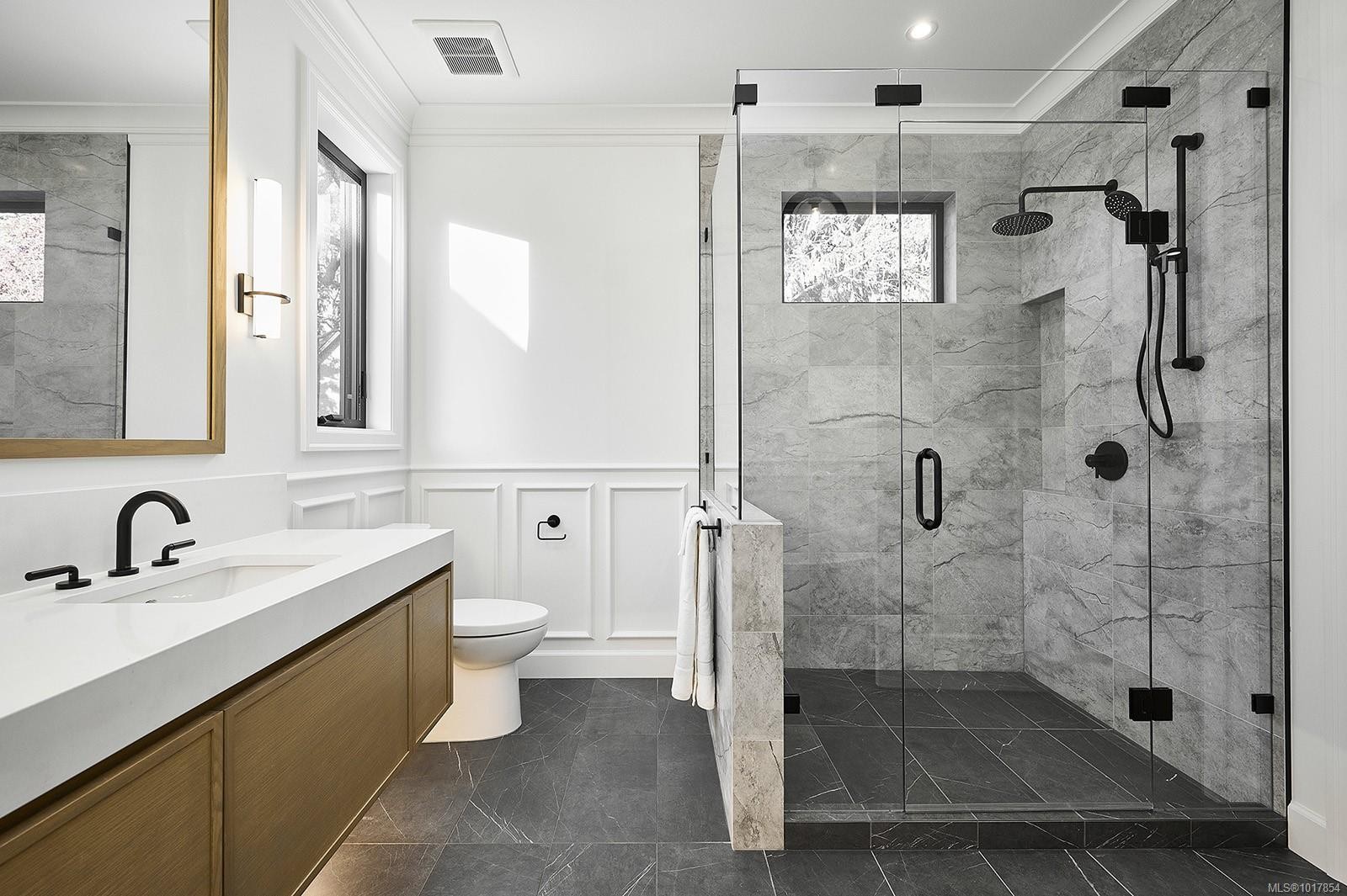 2314 Windsor Rd, Oak Bay, BC