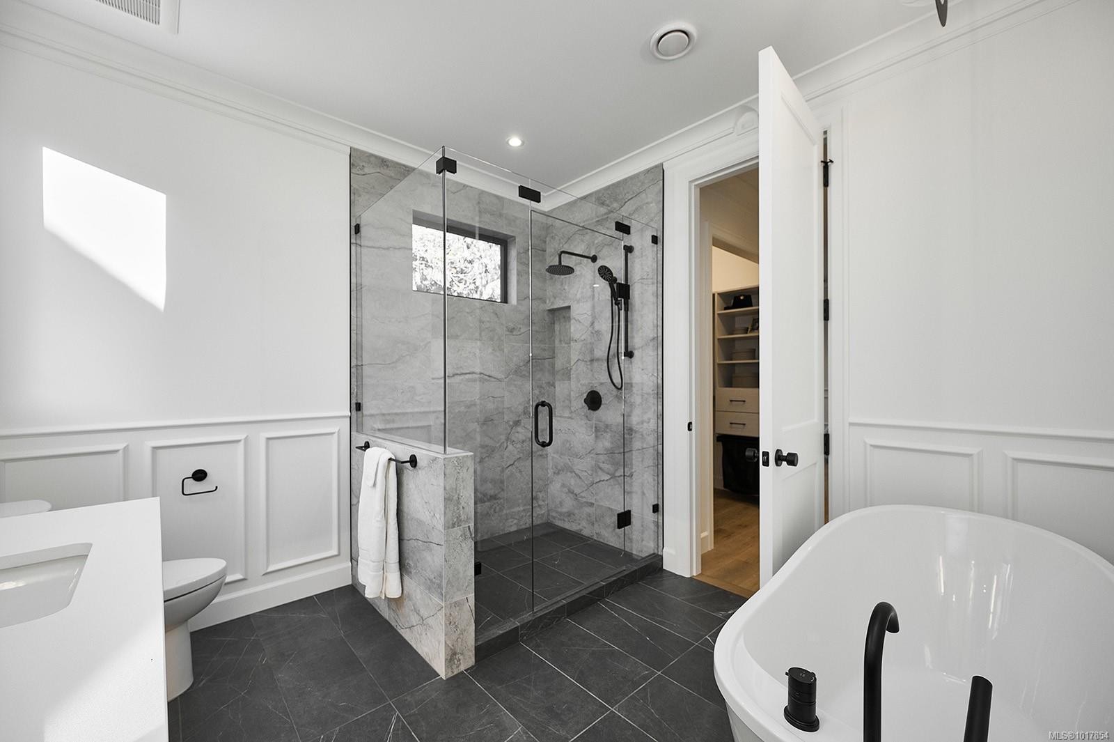 2314 Windsor Rd, Oak Bay, BC