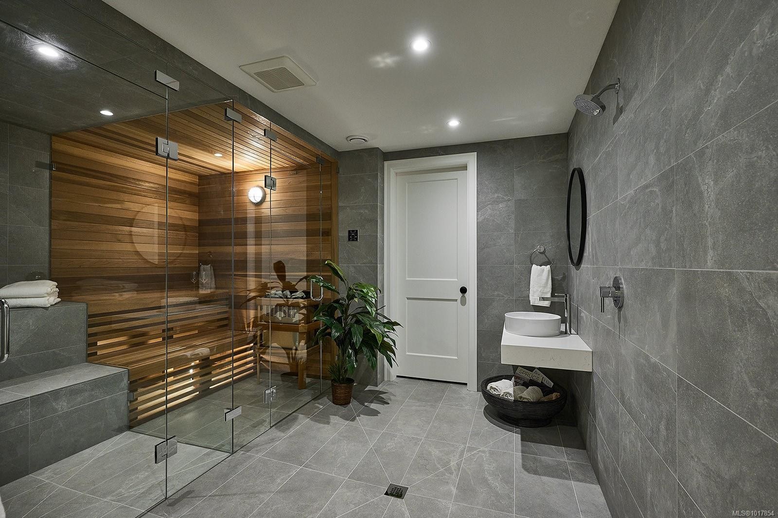 2314 Windsor Rd, Oak Bay, BC