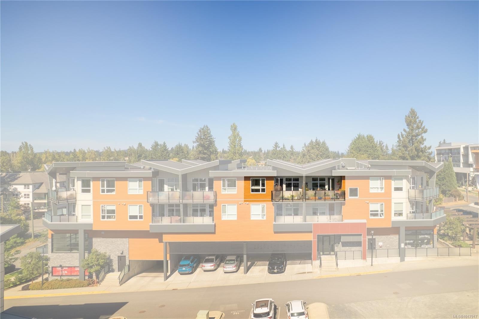 301-525 Third St, Nanaimo, BC - Outdoor With Facade