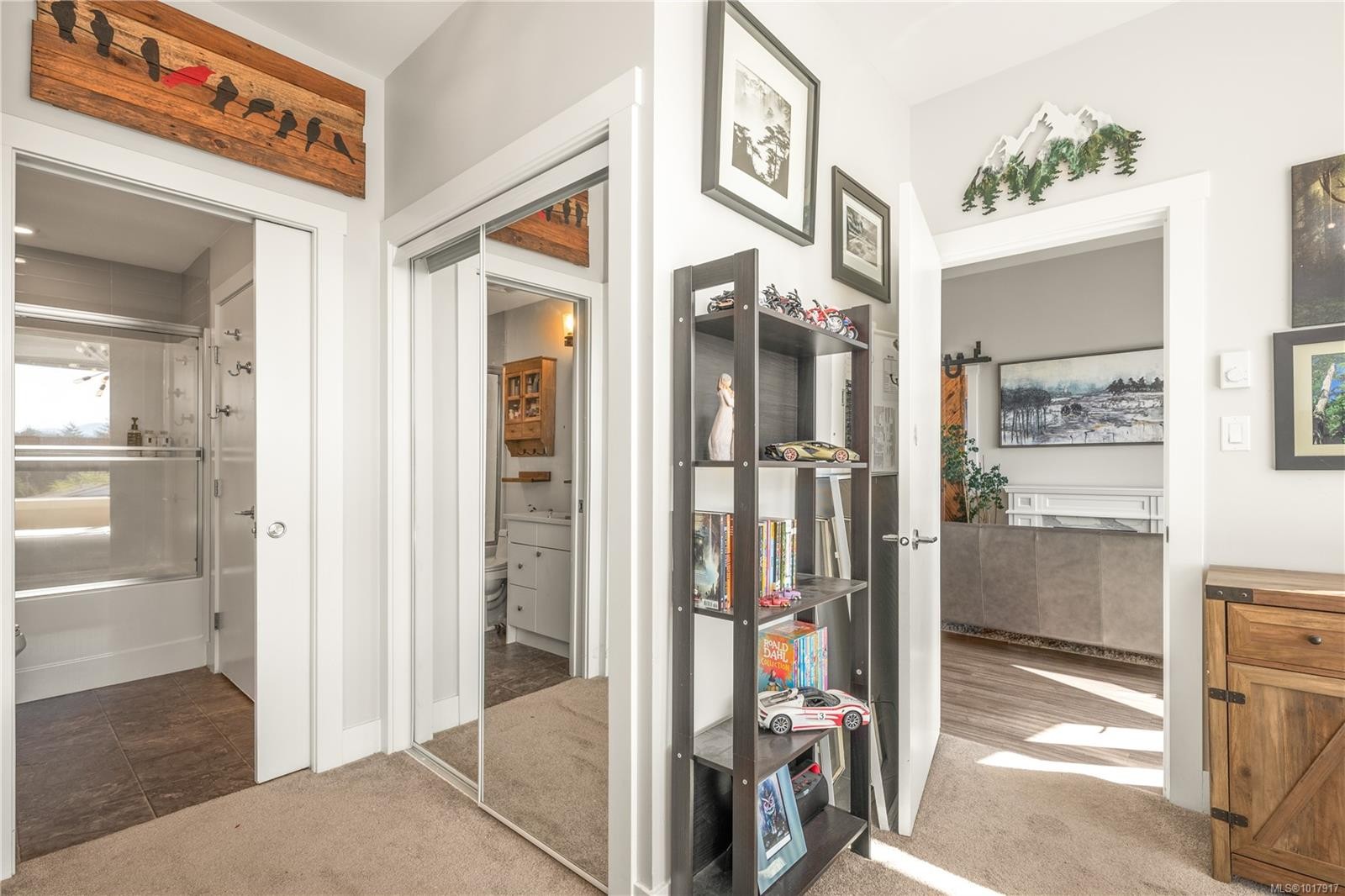 301-525 Third St, Nanaimo, BC - Indoor Photo Showing Other Room