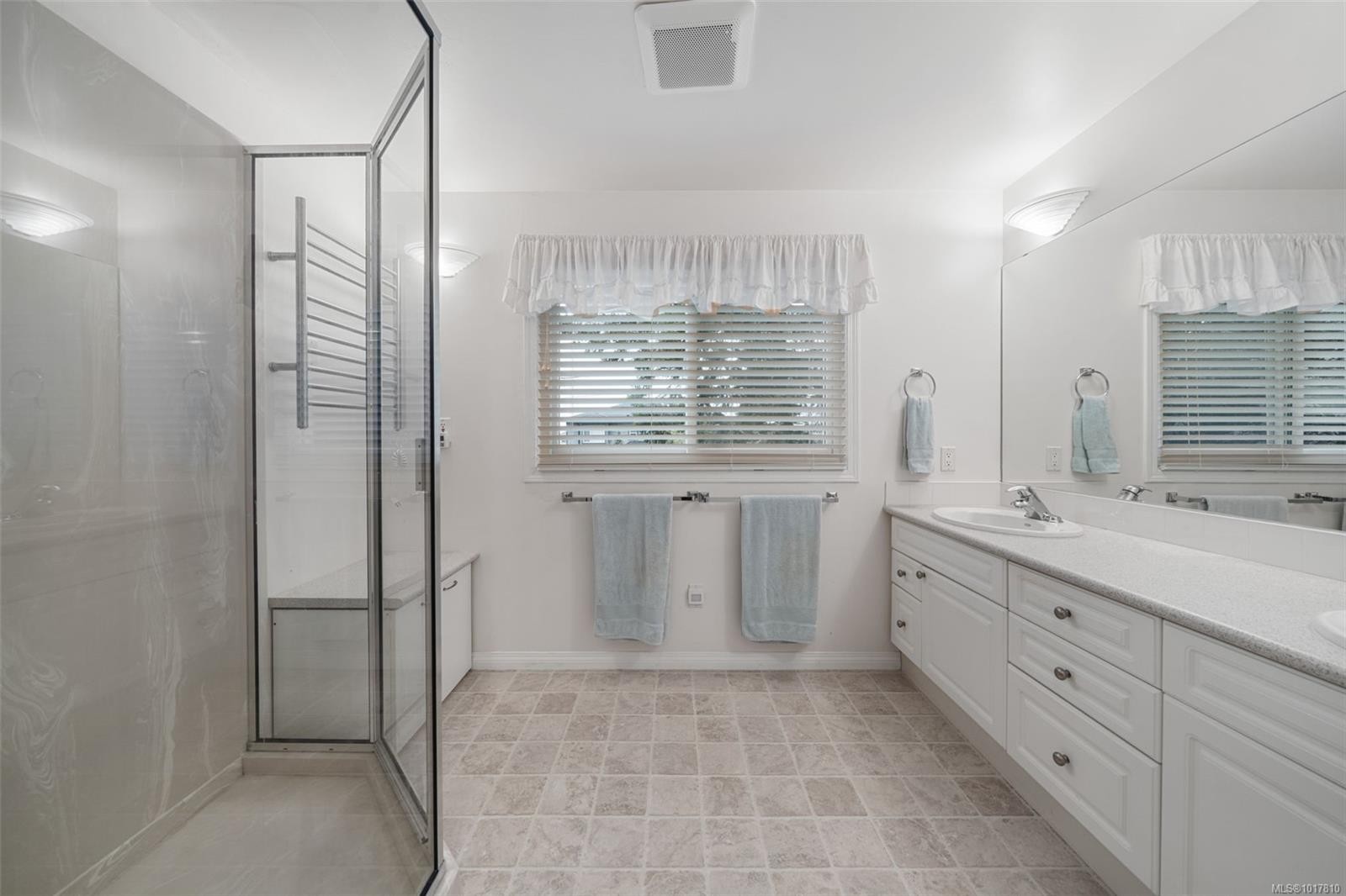 1741 Barrie Rd, Saanich, BC