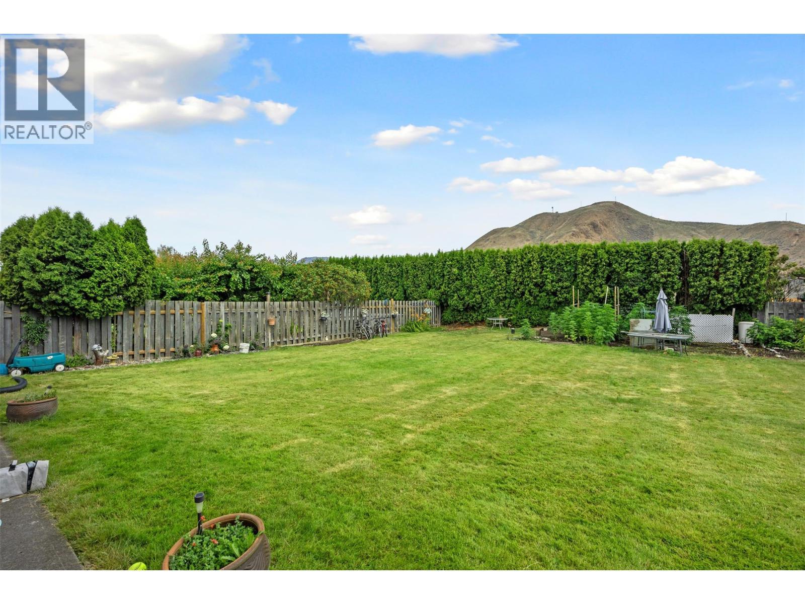 2150 Ponderosa Avenue, Kamloops, BC - Outdoor