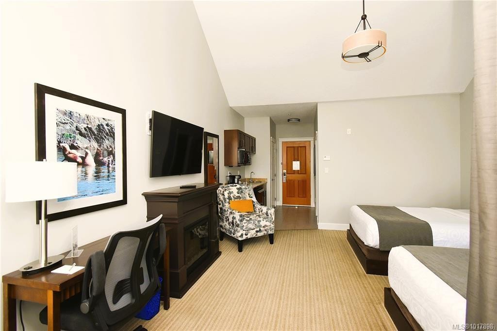 315B-1730 Riverside Lane, Courtenay, BC - Indoor Photo Showing Other Room