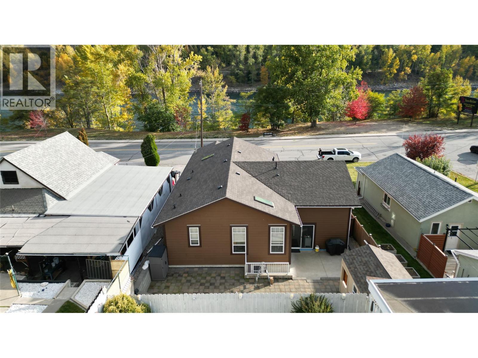 2311 Columbia Avenue, Trail, BC