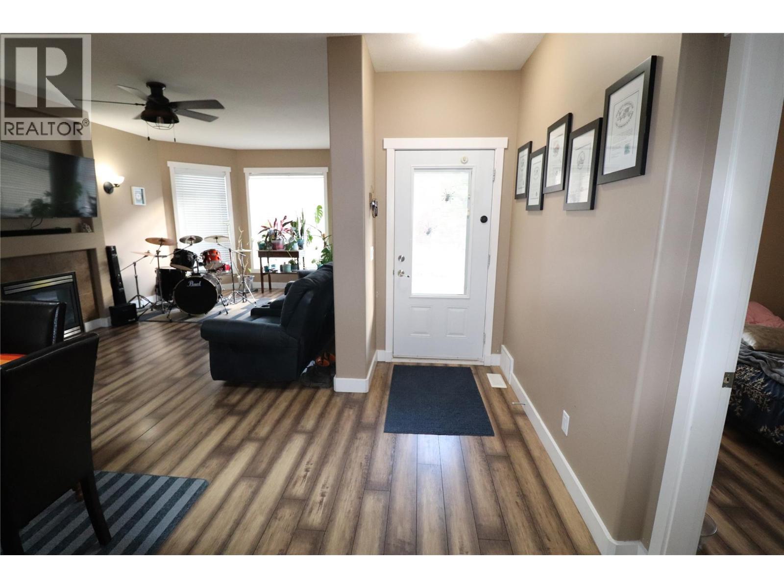 2311 Columbia Avenue, Trail, BC