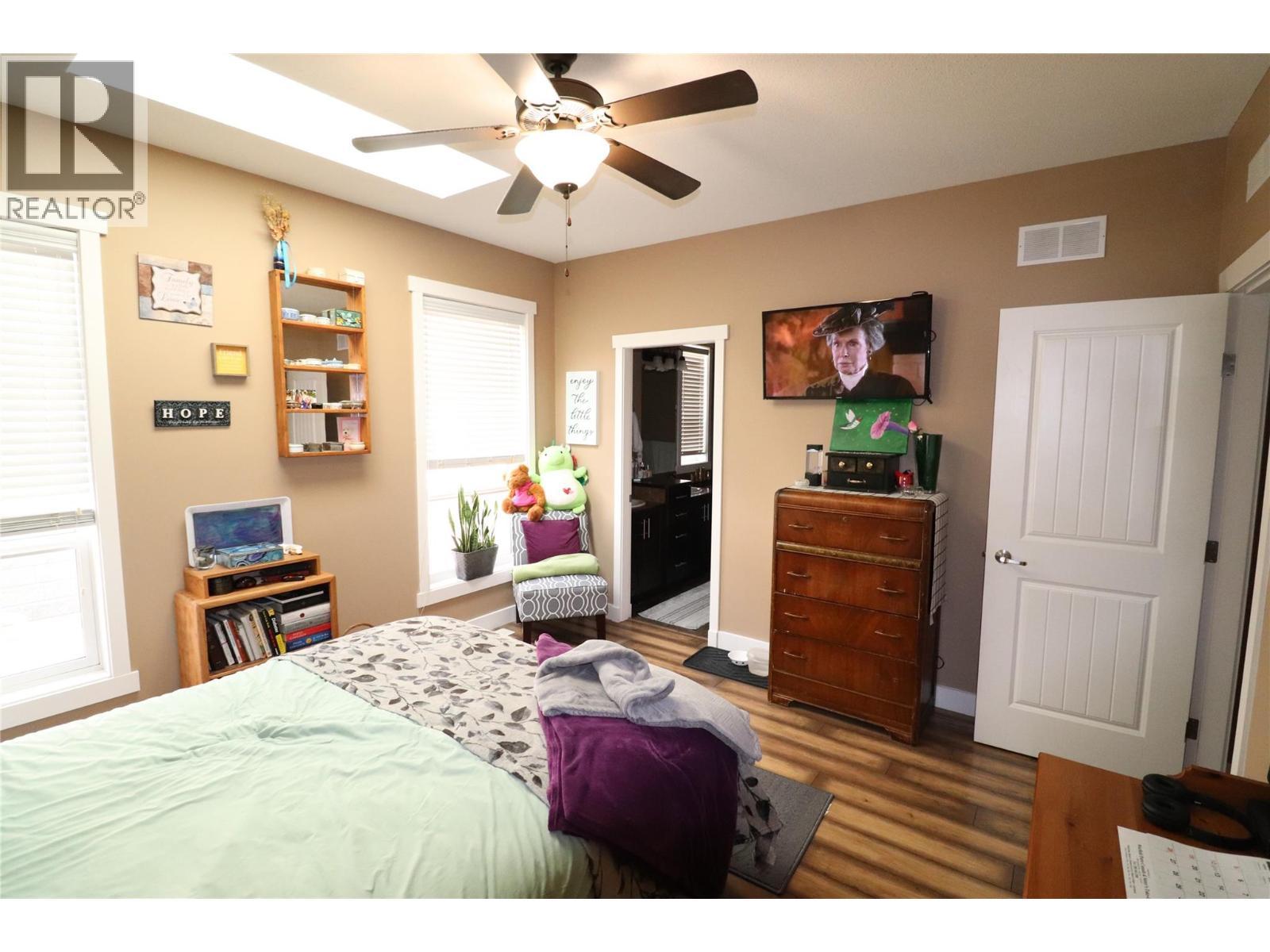 2311 Columbia Avenue, Trail, BC