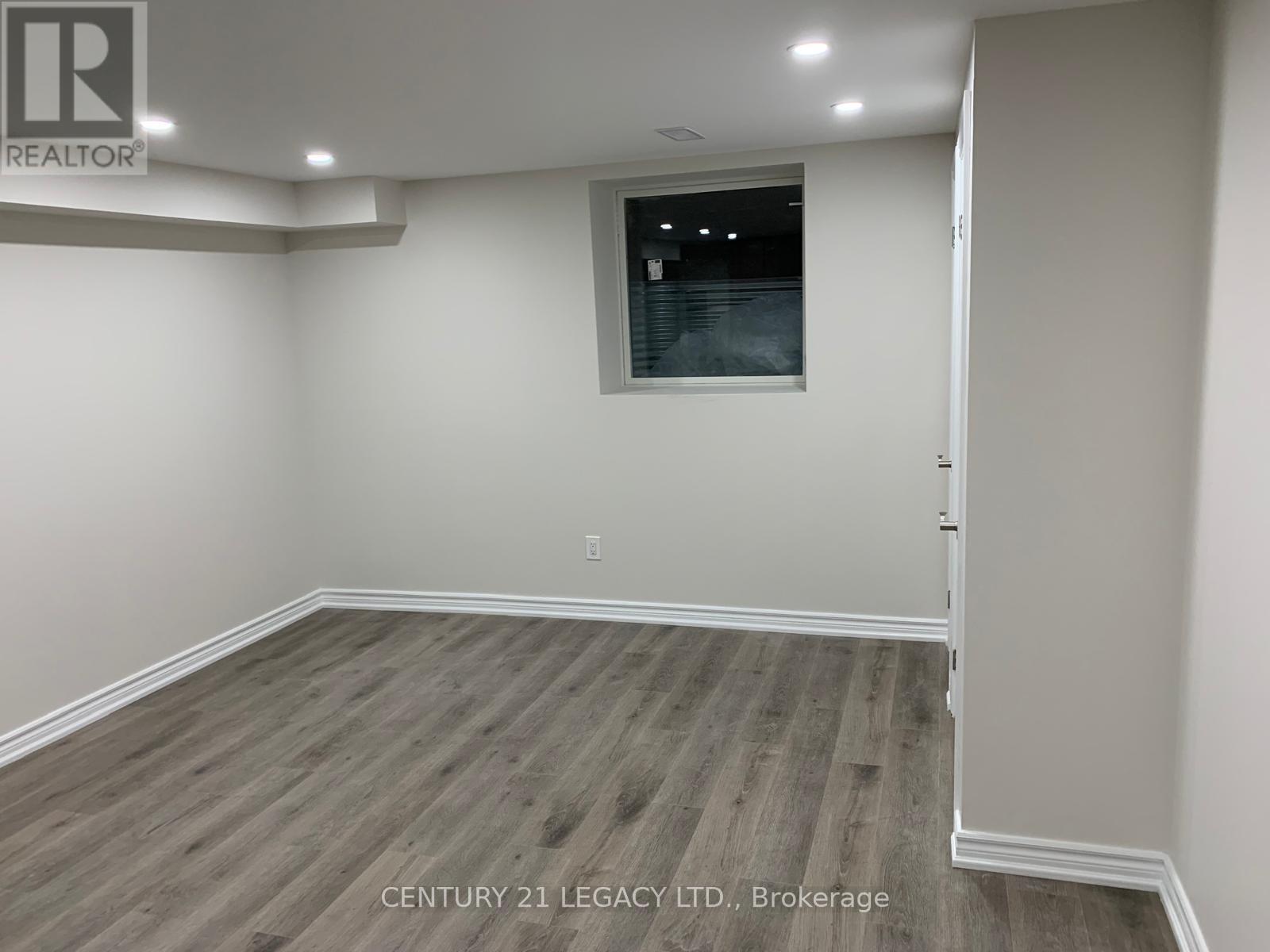 32 Helderman Street, Caledon, ON - Indoor Photo Showing Other Room