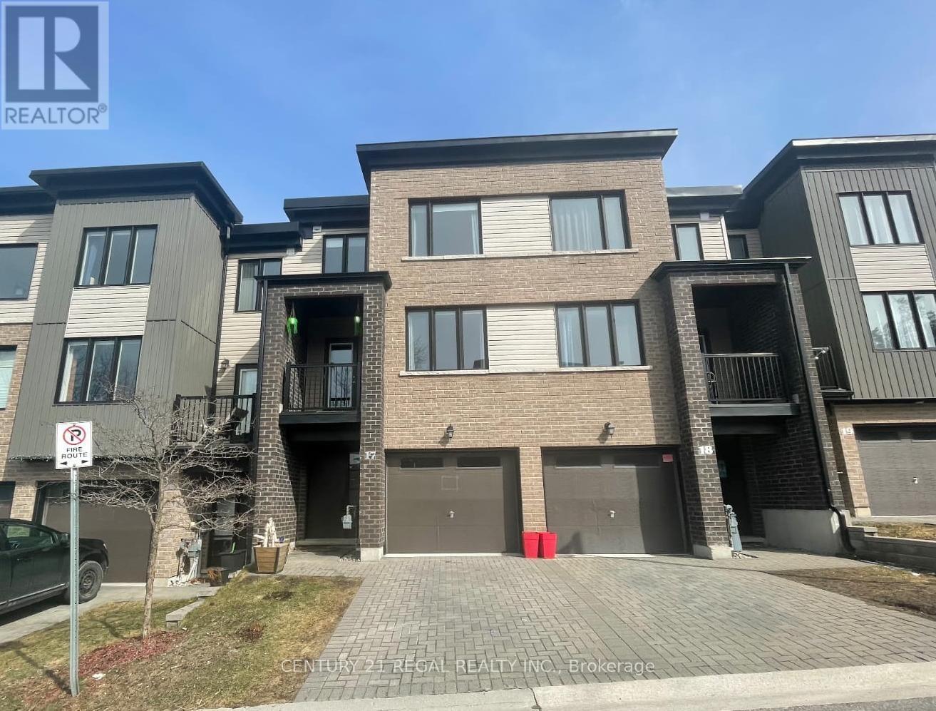 17-199 Ardagh Road, Barrie, ON - Outdoor With Facade