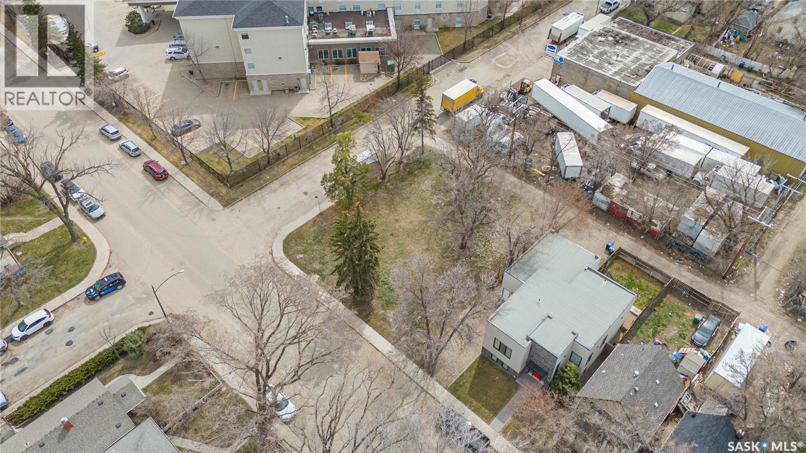 201 25Th Street W, Saskatoon, SK