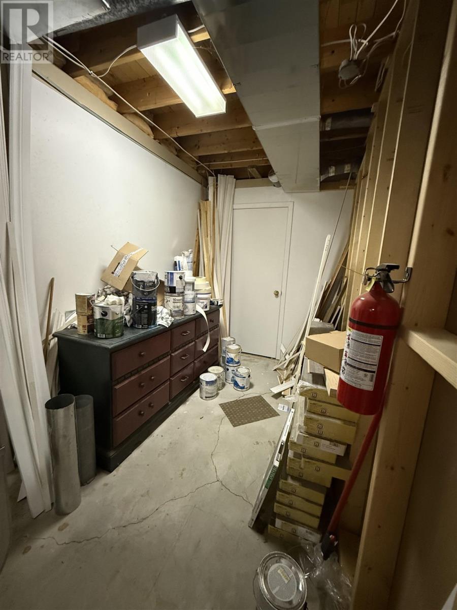 6 Rue Des Pins, Dubreuilville, ON - Indoor Photo Showing Basement
