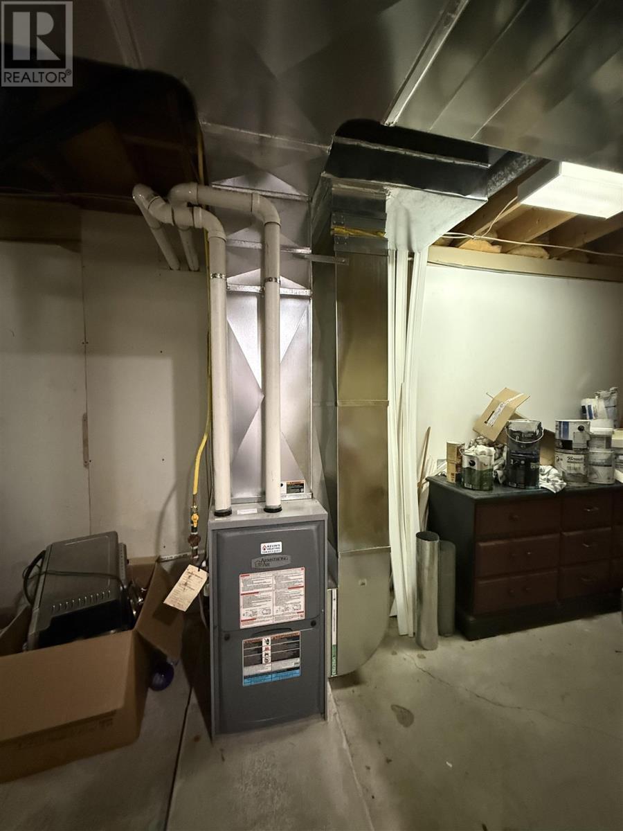 6 Rue Des Pins, Dubreuilville, ON - Indoor Photo Showing Basement