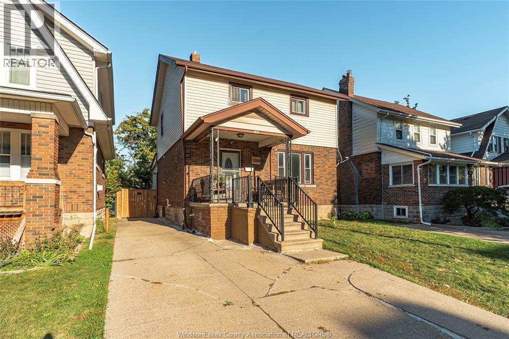 1158 Parent Avenue, Windsor, ON - Outdoor With Facade