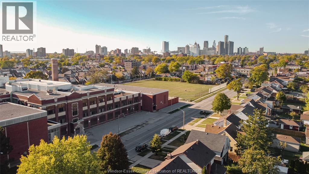 1158 Parent Avenue, Windsor, ON - Outdoor With View