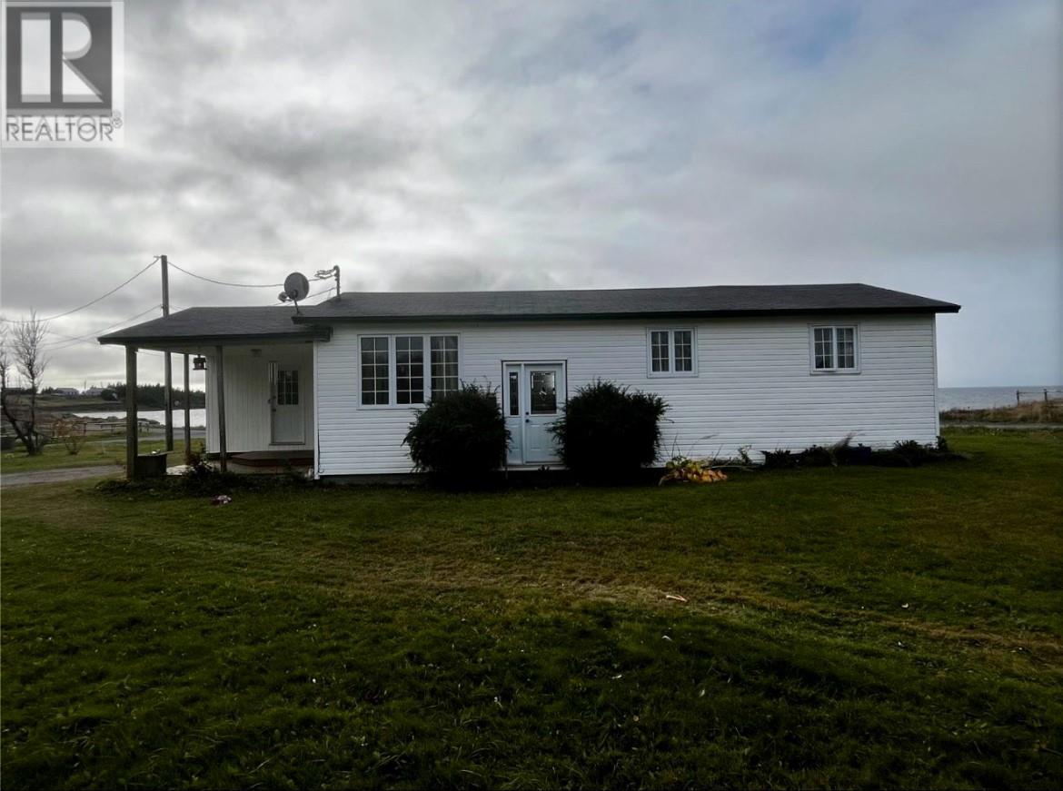 18 Lower Road, Hearts Delight-Islington, NL - Outdoor