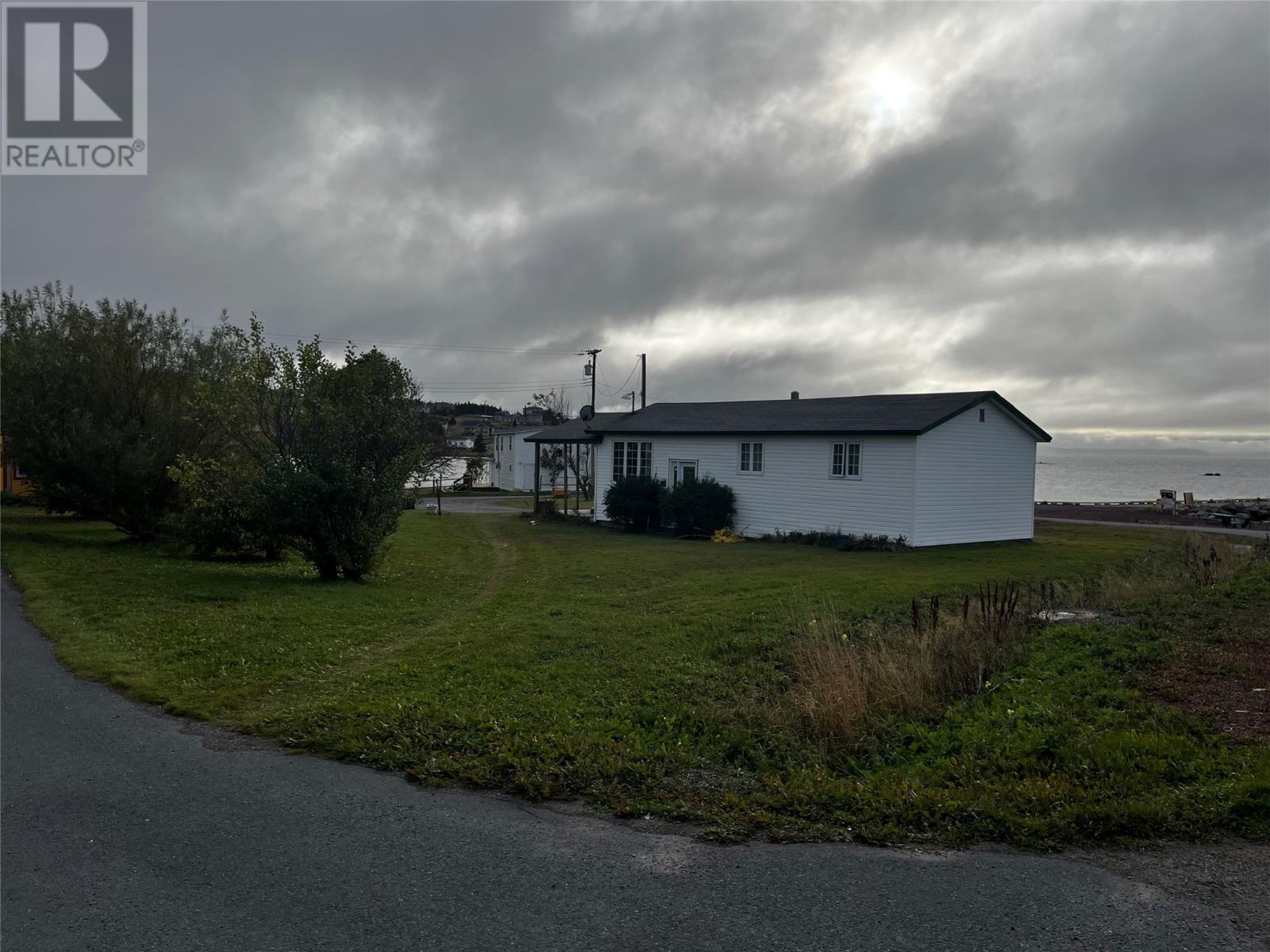 18 Lower Road, Hearts Delight-Islington, NL - Outdoor