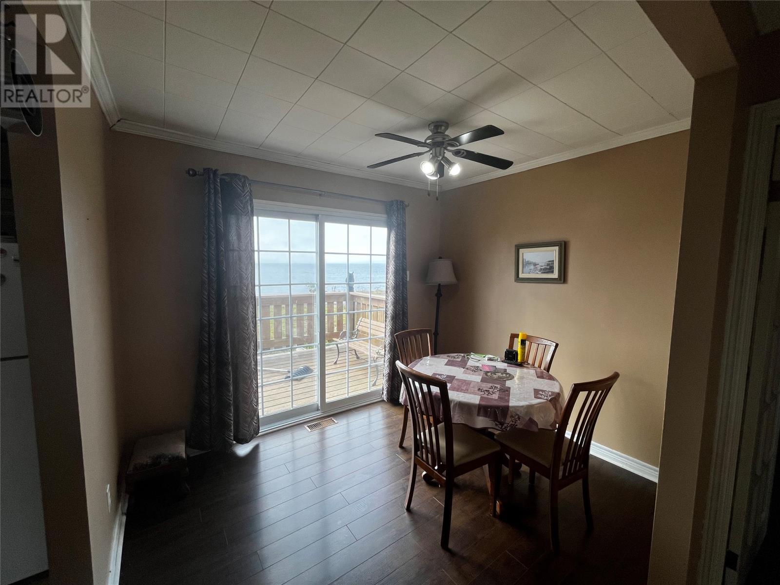 18 Lower Road, Hearts Delight-Islington, NL - Indoor Photo Showing Dining Room