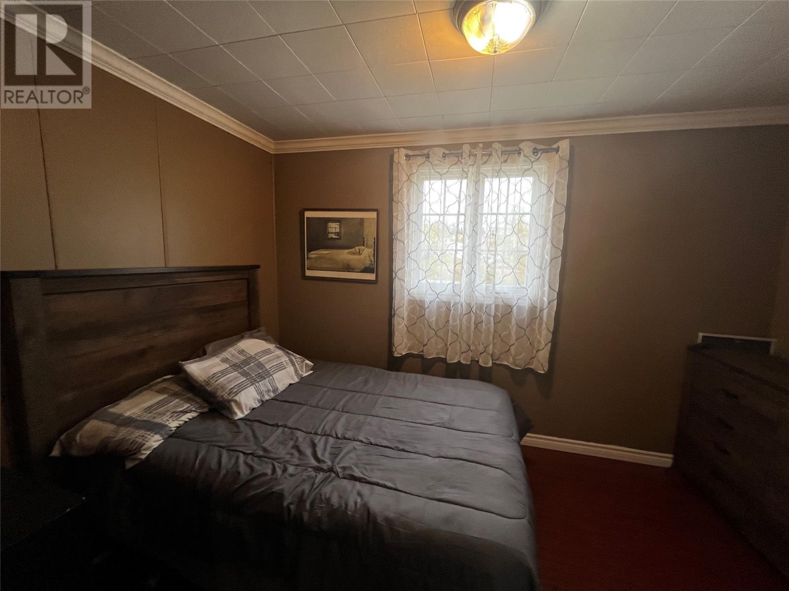 18 Lower Road, Hearts Delight-Islington, NL - Indoor Photo Showing Bedroom