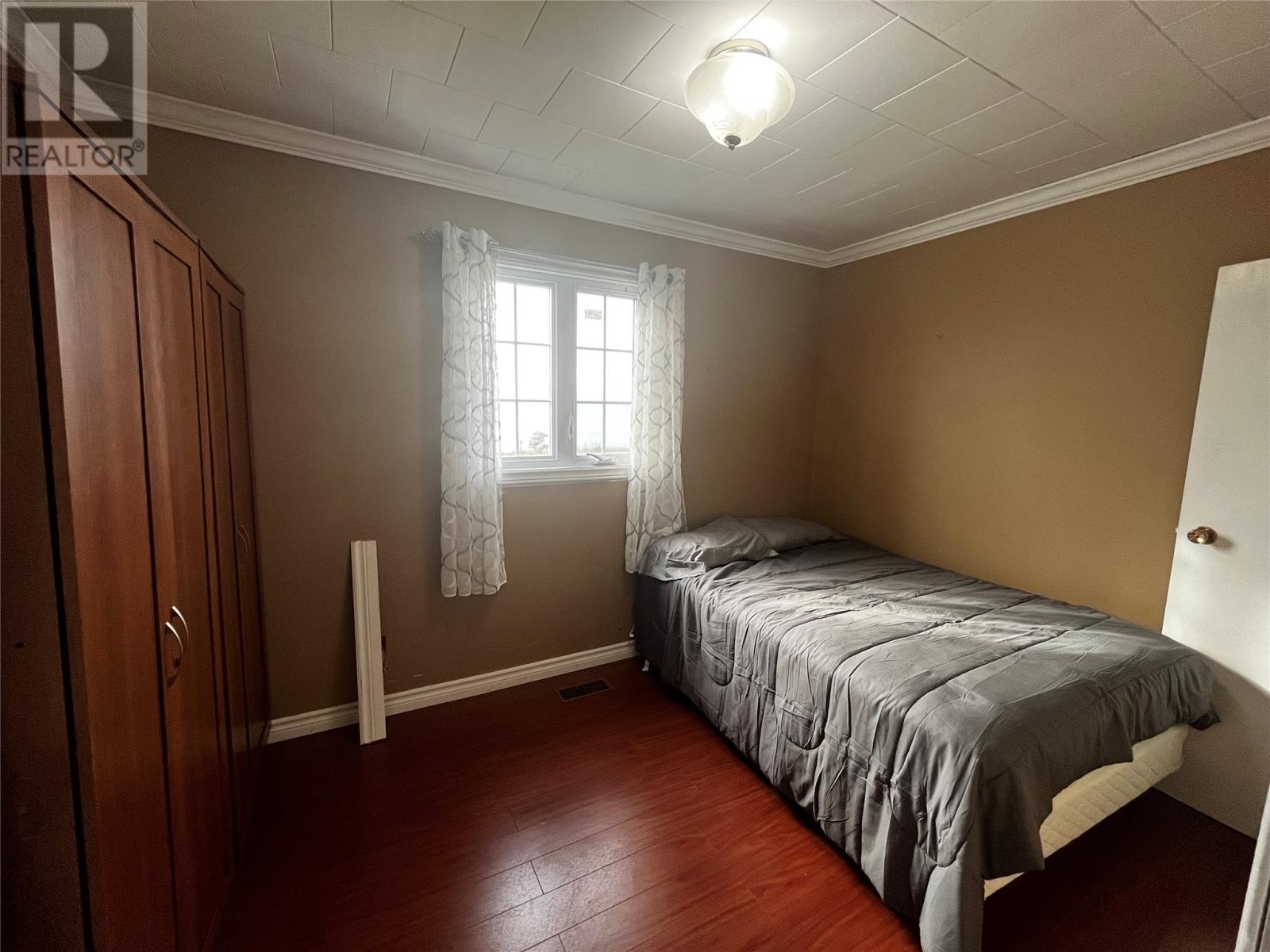 18 Lower Road, Hearts Delight-Islington, NL - Indoor Photo Showing Bedroom