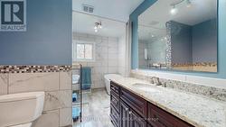 Upper bath with soaker tub -