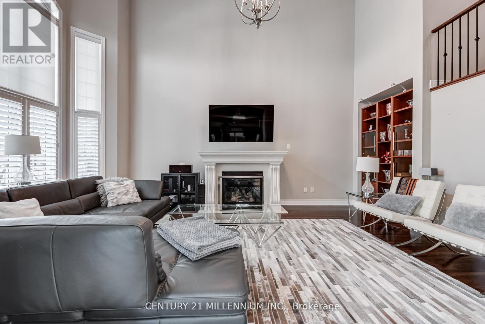 29 Eiffel Boulevard, Brampton, ON - Indoor Photo Showing Living Room With Fireplace
