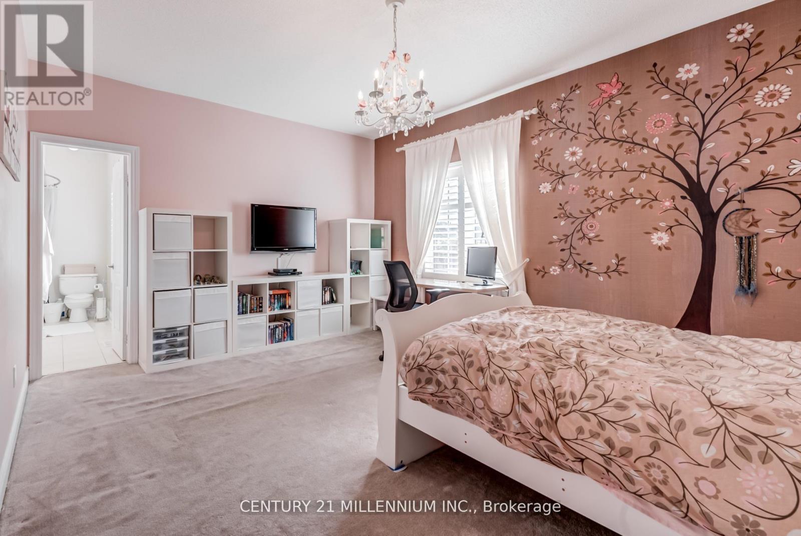29 Eiffel Boulevard, Brampton, ON - Indoor Photo Showing Bedroom