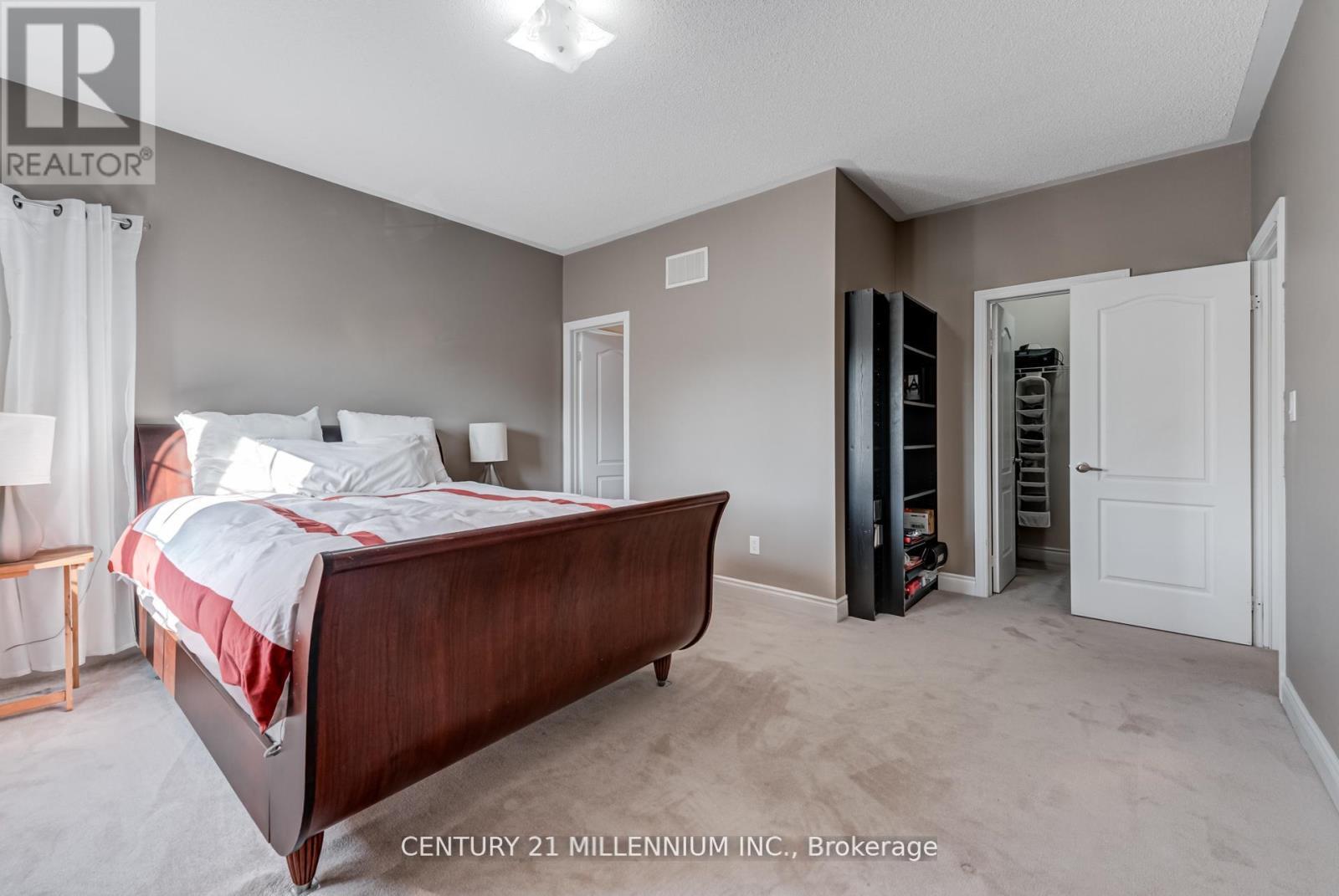 29 Eiffel Boulevard, Brampton, ON - Indoor Photo Showing Bedroom