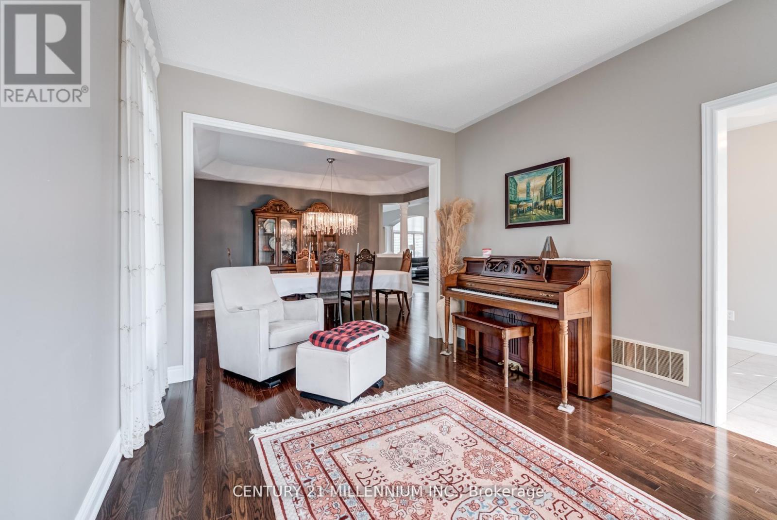 29 Eiffel Boulevard, Brampton, ON - Indoor