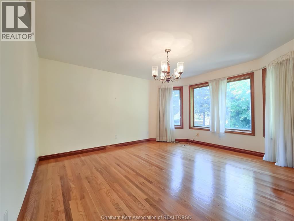 70 Braemar Boulevard, Chatham, ON - Indoor Photo Showing Other Room