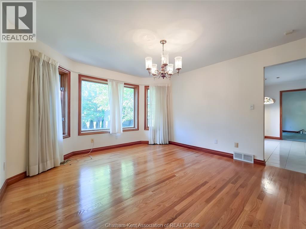 70 Braemar Boulevard, Chatham, ON - Indoor Photo Showing Other Room