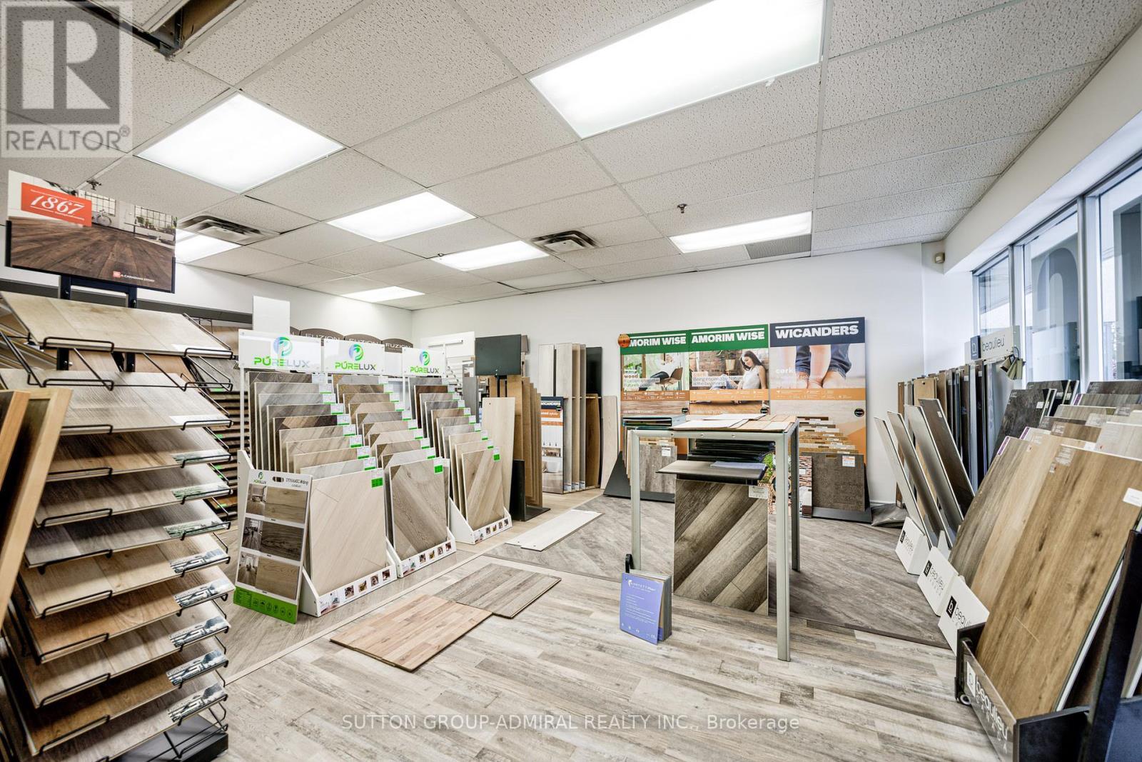 21 - 55 Administration Road, Vaughan, ON