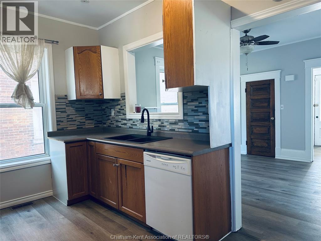 55 Prince Street, Chatham, ON - Indoor