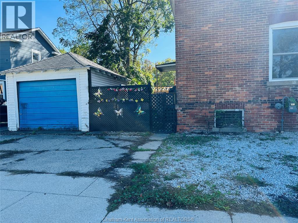 55 Prince Street, Chatham, ON - Outdoor