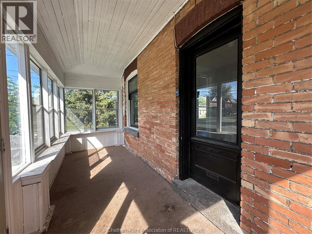 55 Prince Street, Chatham, ON - Outdoor With Exterior