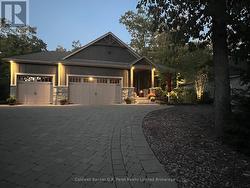 10151 PINERY BLUFFS ROAD Lambton Shores (Grand Bend), ON N0M 1T0