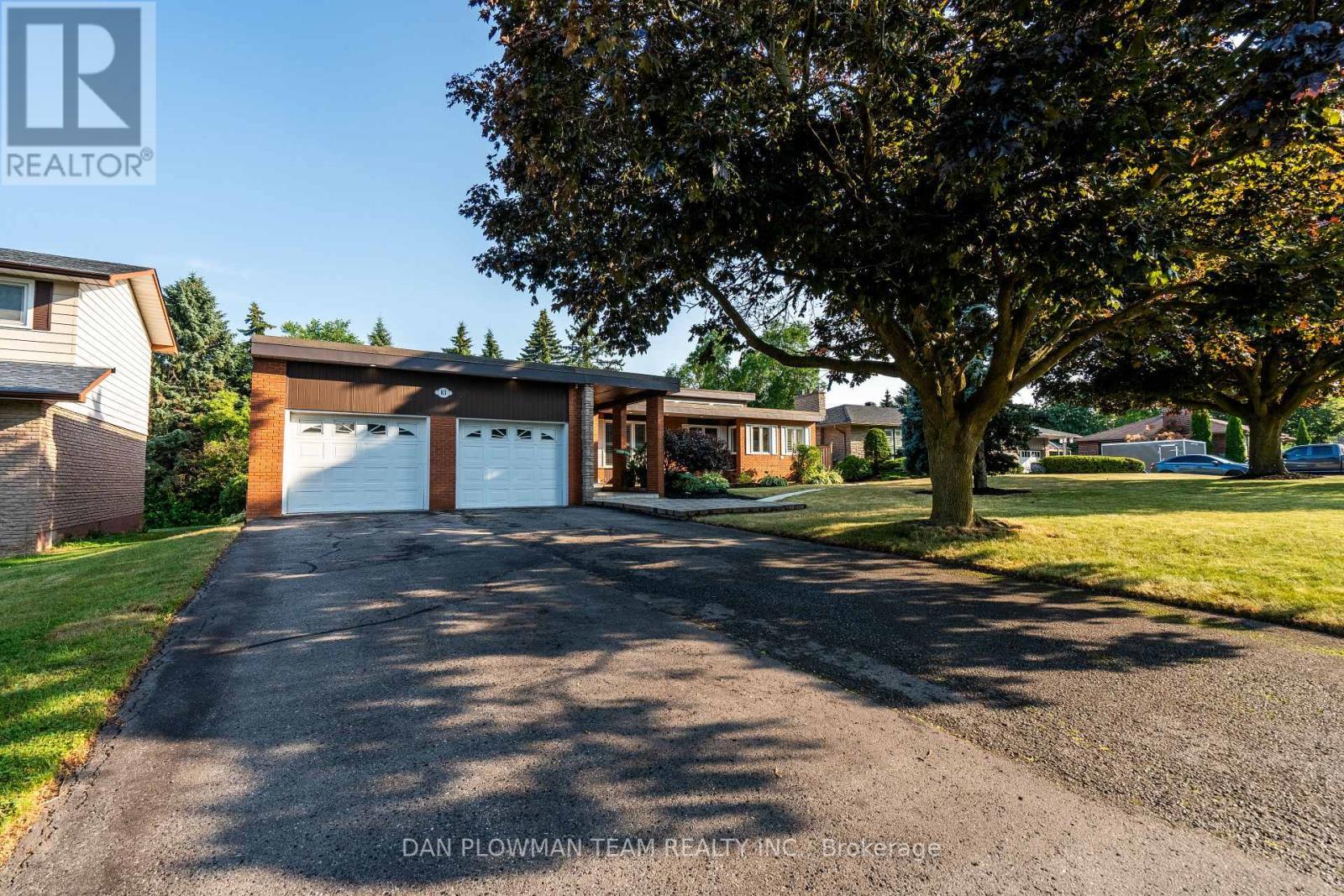 83 Sherwood Road E, Ajax, ON - Outdoor