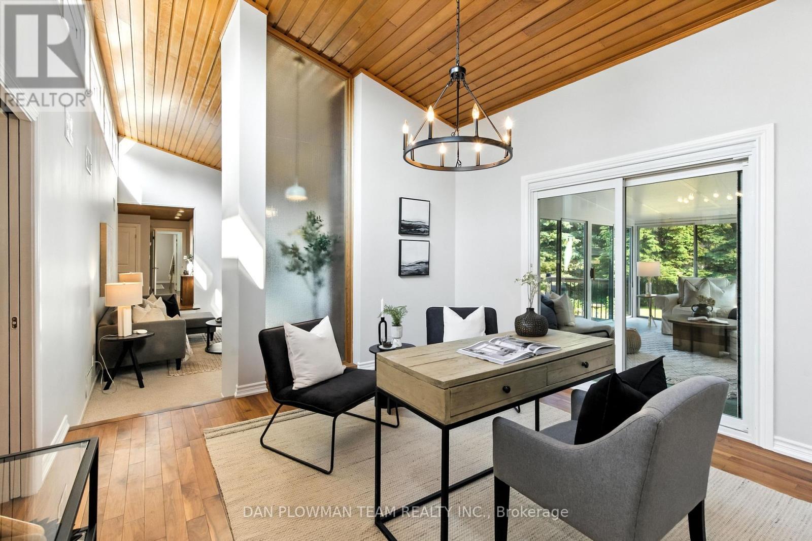 83 Sherwood Road E, Ajax, ON - Indoor