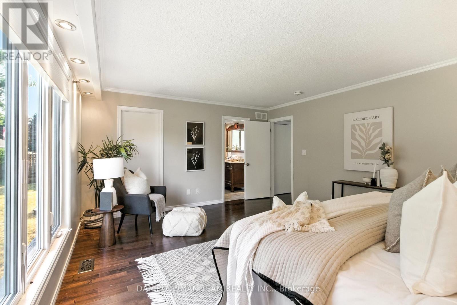 83 Sherwood Road E, Ajax, ON - Indoor Photo Showing Bedroom