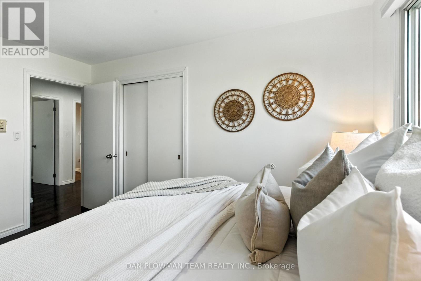 83 Sherwood Road E, Ajax, ON - Indoor Photo Showing Bedroom