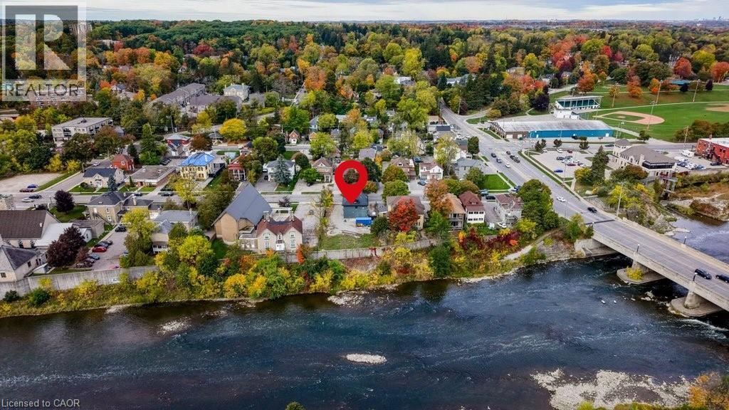 67 Grand Avenue N, Cambridge, ON