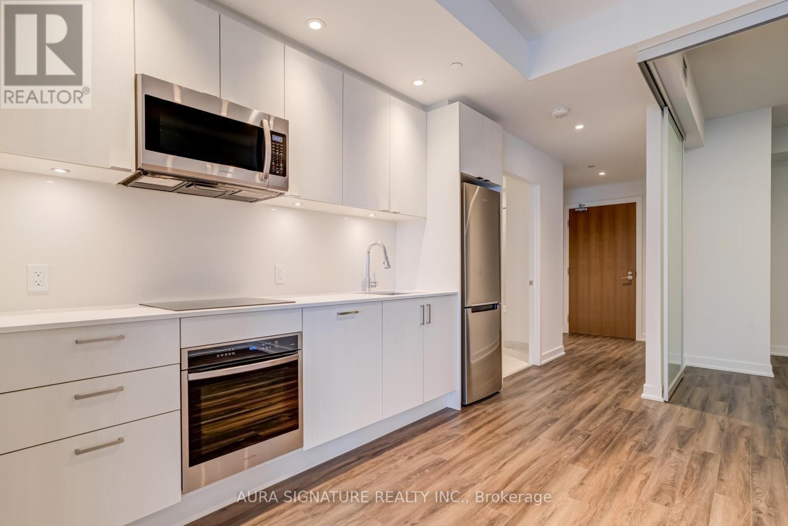 2205 - 1928 Lake Shore Boulevard W, Toronto, ON - Indoor Photo Showing Kitchen