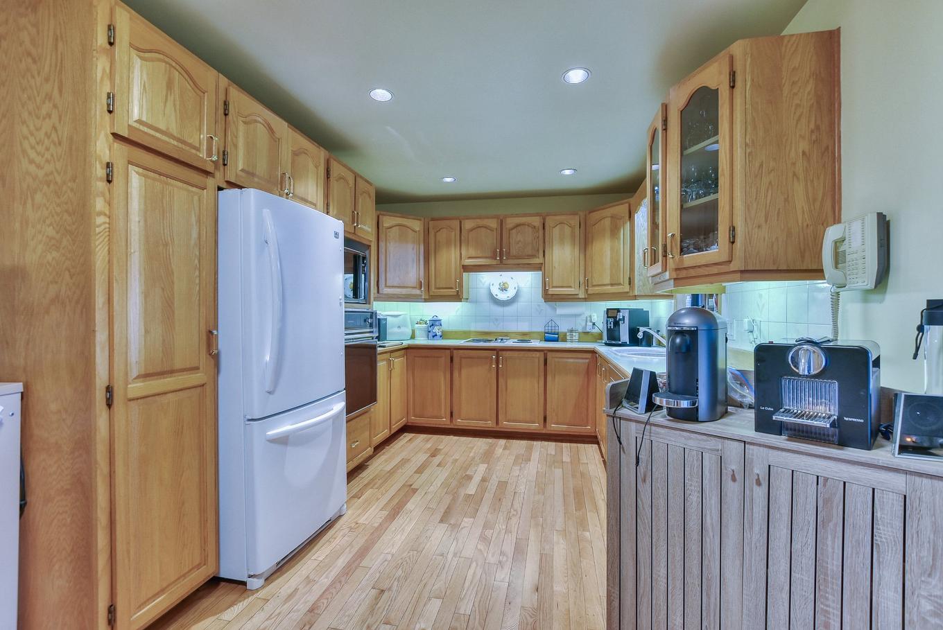 Cuisine - 344 Rue Mitchell, Lachute, QC - Indoor Photo Showing Kitchen