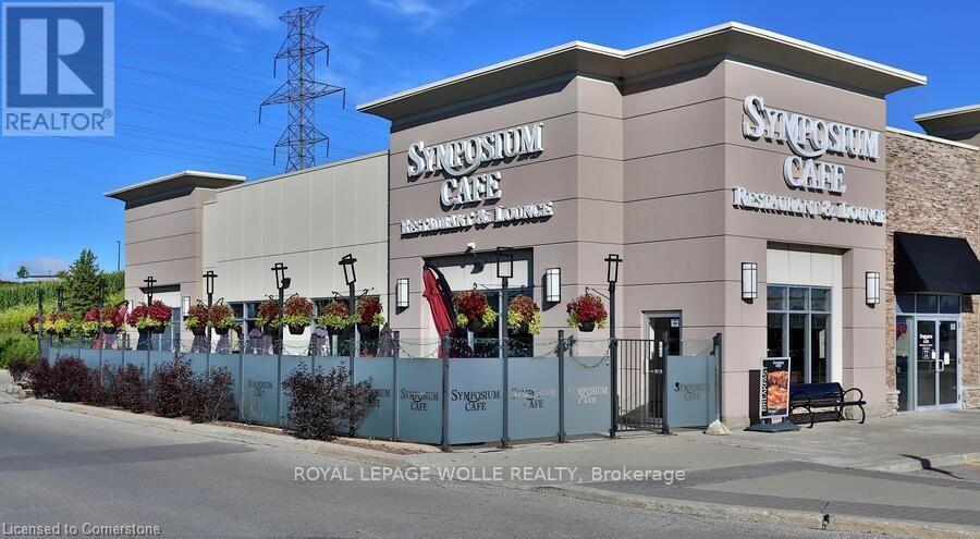 668 Erb Street W, Waterloo, ON