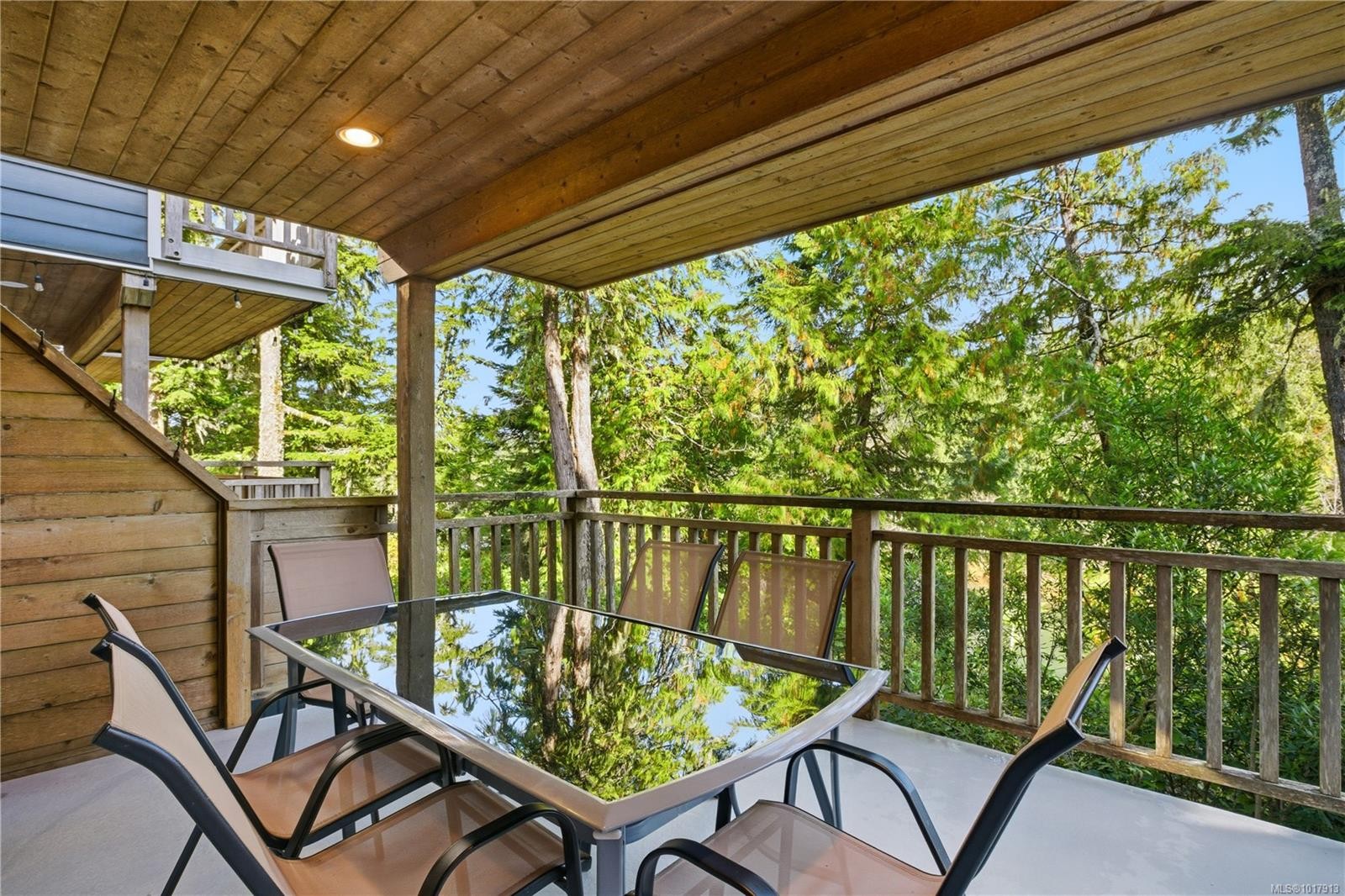 265 Boardwalk Blvd, Ucluelet, BC