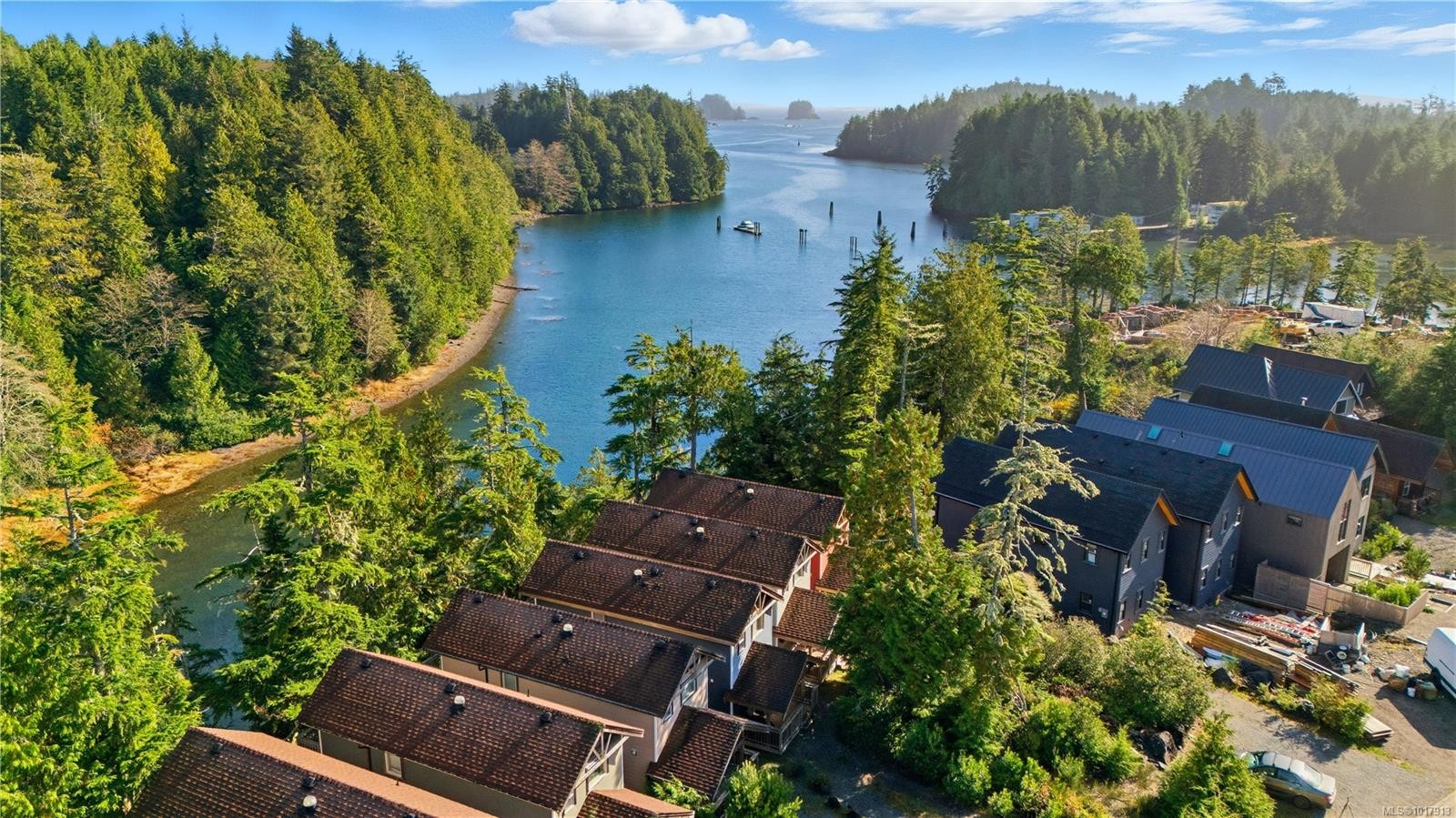 265 Boardwalk Blvd, Ucluelet, BC