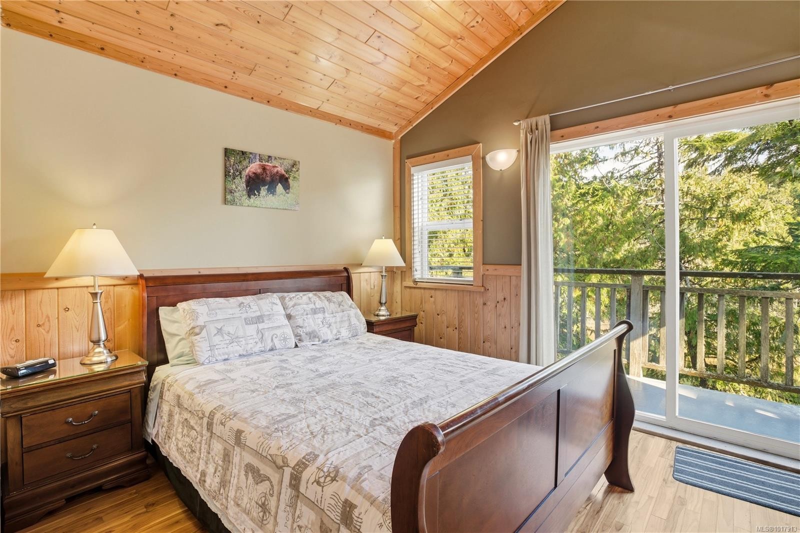 265 Boardwalk Blvd, Ucluelet, BC