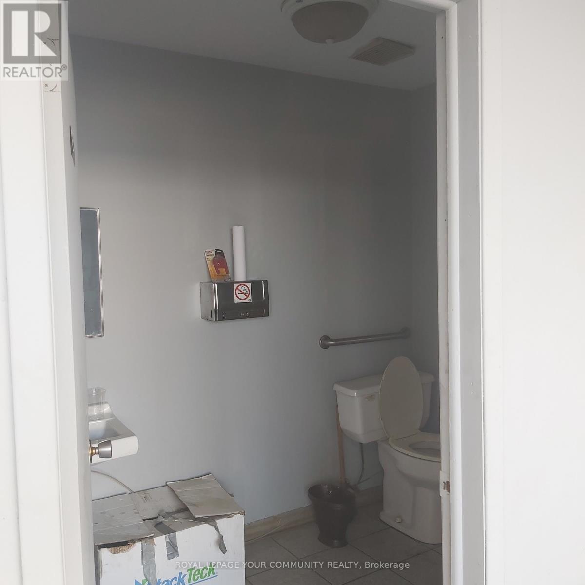 18 - 1 Delta Park Boulevard, Brampton, ON