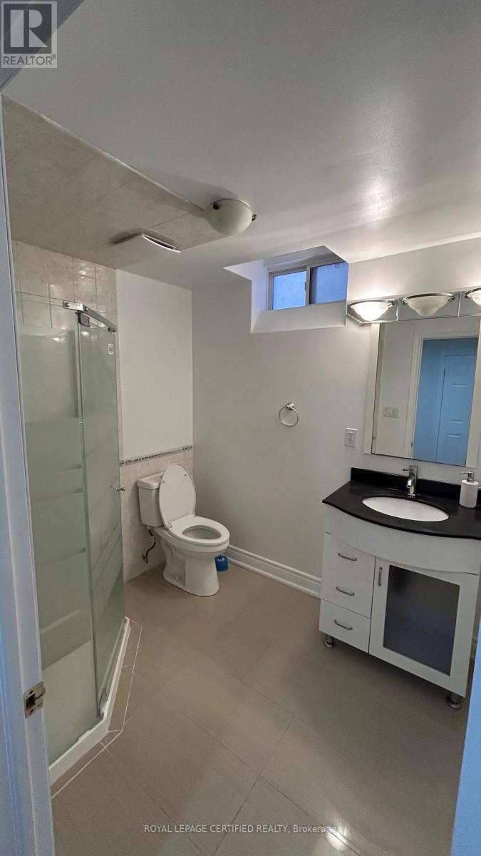 Basement - 537 Navigator Drive, Mississauga, ON - Indoor Photo Showing Bathroom